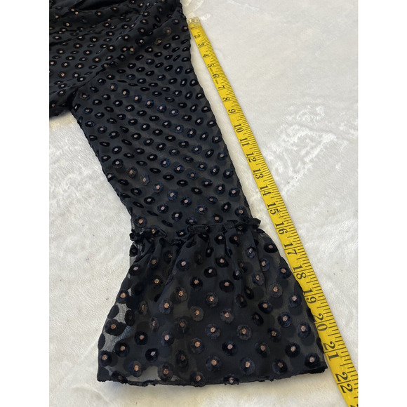 Soft Surroundings Women Sheer Overlay Top PM Black Swiss Dots Flutter Sleeve - Picture 6 of 11